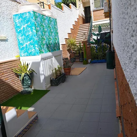 Bianca Chic - Carihuela At 300m *