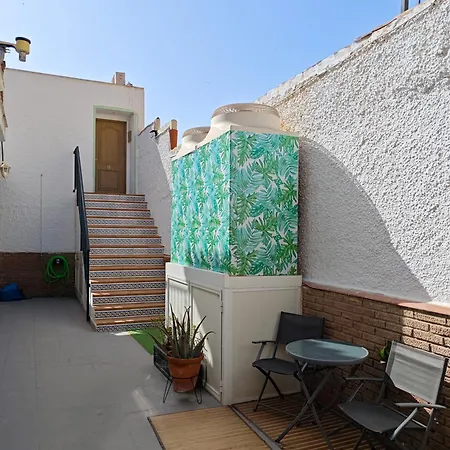 Bianca Chic - Carihuela At 300m